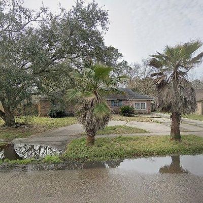 1467 W Hall Ave, Slidell, LA 70460