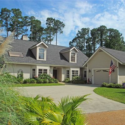 15 Ellenita Dr, Hilton Head Island, SC 29926