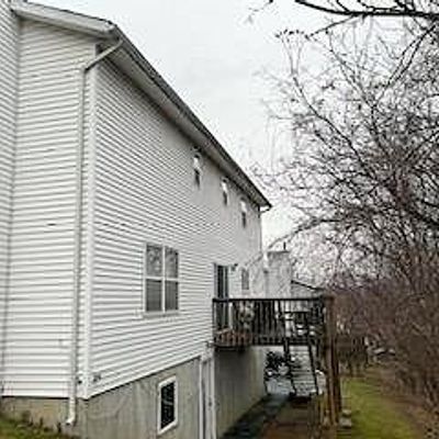 15 Rakentine Ln, Garnerville, NY 10923