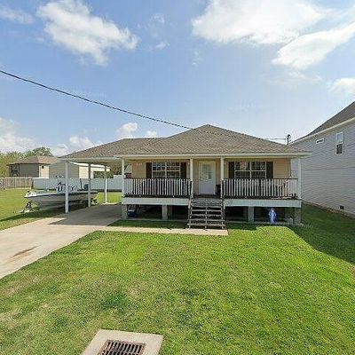 1976 Plantation St, Lafitte, LA 70067