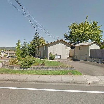 1995 Nw Keasey St, Roseburg, OR 97471