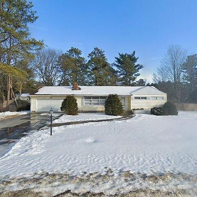 2 Buena Vista Ave, Queensbury, NY 12804