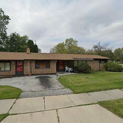 2 E Rocket Cir, Park Forest, IL 60466