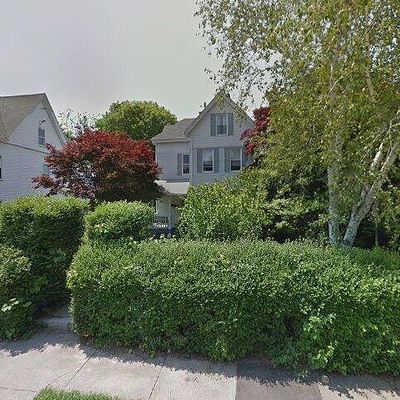 20 Spruce St, Westerly, RI 02891