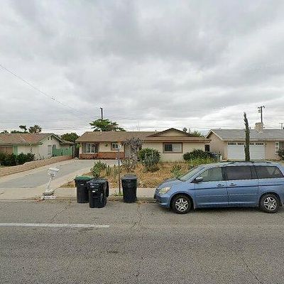 200 W Thornton Ave, Hemet, CA 92543