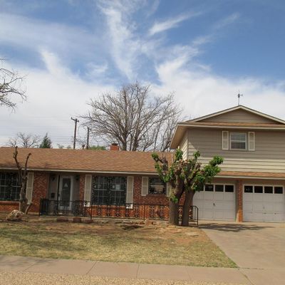 2002 69 Th St, Lubbock, TX 79412