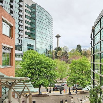 2015 Terry Ave #401, Seattle, WA 98121