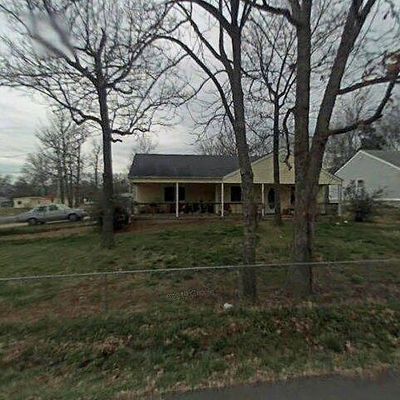 204 Rock Ave, Mountain View, AR 72560