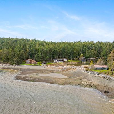 2060 Madrona Way, Coupeville, WA 98239