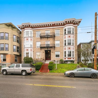 1726 15th Avenue Unit 18, Seattle, WA 98122