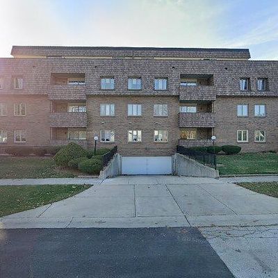 1730 W Galena Blvd #301 E, Aurora, IL 60506