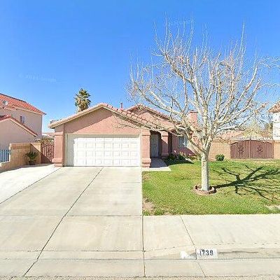 1739 Michael Dr, Lancaster, CA 93535