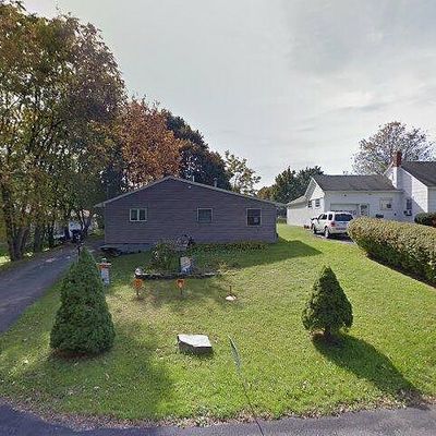 18 Wendell St, Ravena, NY 12143