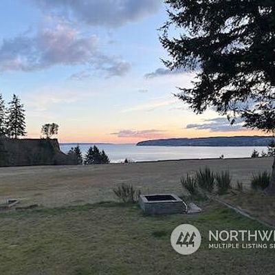 18 Whidbey Island Drive, Hat Island, WA 98206