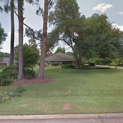 1805 Yupon Dr, Alexandria, LA 71301