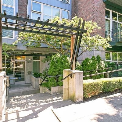 1812 19th Avenue Unit 306, Seattle, WA 98122