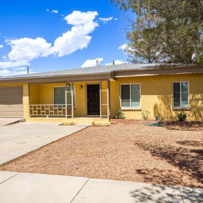 1825 Chaparro St, Las Cruces, NM 88001