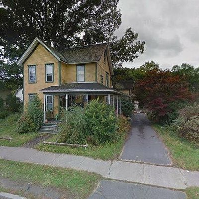 186 Conway St, Greenfield, MA 01301