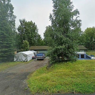 23012 Homestead Rd, Chugiak, AK 99567