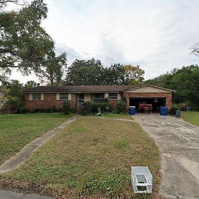 2311 Courtney Dr, Jacksonville, FL 32208