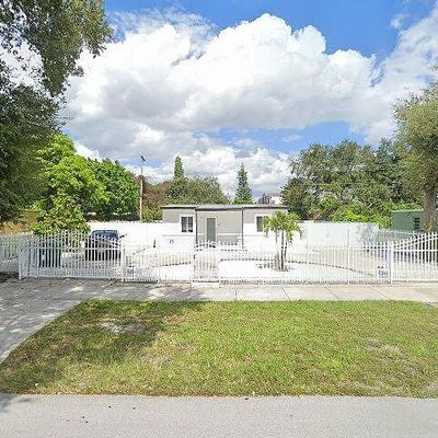 2315 Nw 166 Th St, Opa Locka, FL 33054