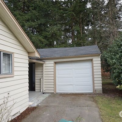 23419 Edmonds Way, Edmonds, WA 98026