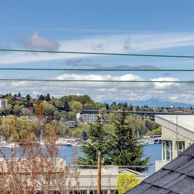 2346 Franklin Avenue E Unit B, Seattle, WA 98102