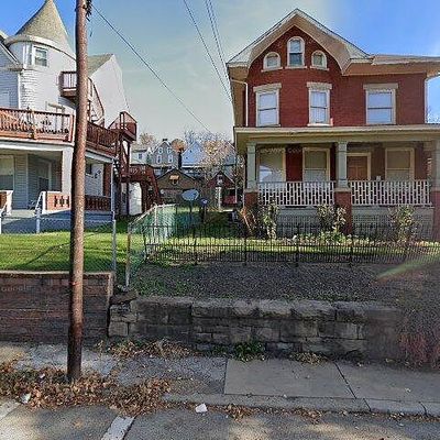 236 Lobinger Ave, Braddock, PA 15104