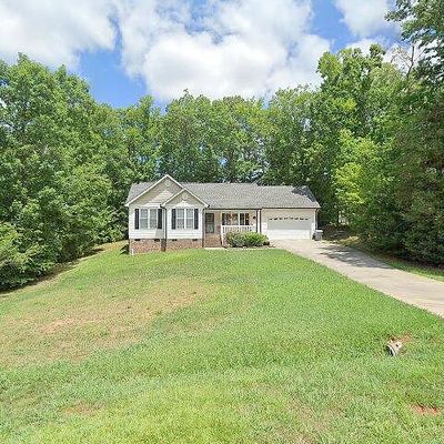 2389 Regency Dr, Randleman, NC 27317