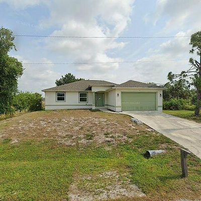 24 Binnacle Rd, Placida, FL 33946