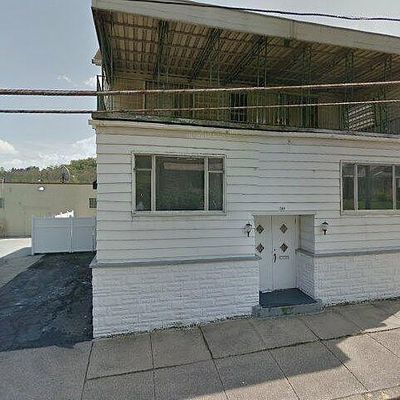 240 E College St, Canonsburg, PA 15317