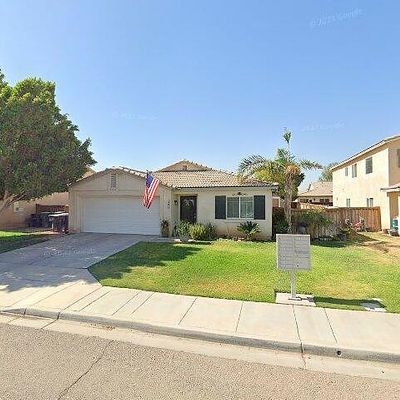 240 Shoshonean Dr, Imperial, CA 92251