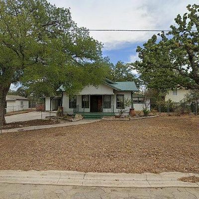 2408 Avenue I, Brownwood, TX 76801