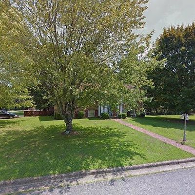 2416 Mimosa Dr, Lynchburg, VA 24503