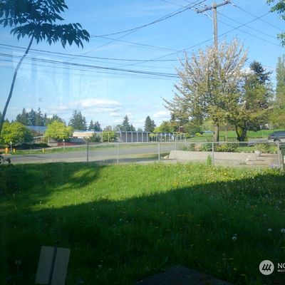 2433 S 142 Nd St, Seatac, WA 98168