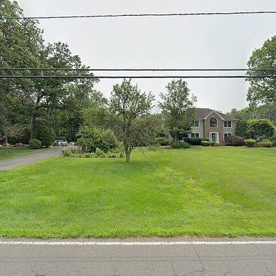 246 Fresh Ponds Rd, Monroe Township, NJ 08831