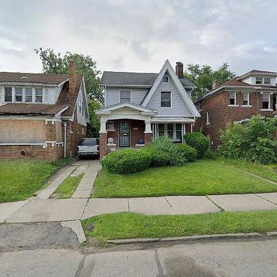 2461 Highland St, Detroit, MI 48206