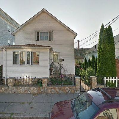 247 Pitman St, Fall River, MA 02723