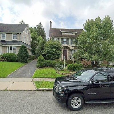 25 Linden Ave, Verona, NJ 07044