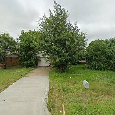 25 Nw 53 Rd St, Lawton, OK 73505