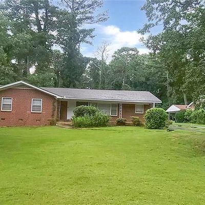 2543 Layton Dr, Lithonia, GA 30058