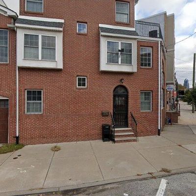 2548 Grays Ferry Ave, Philadelphia, PA 19146