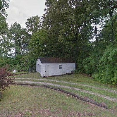 2580 Reynoldsburg Rd, Paris, TN 38242