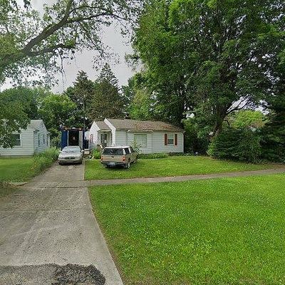 2602 Macomber St, Flint, MI 48503