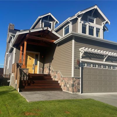 2638 Sunlight Beach Rd, Clinton, WA 98236