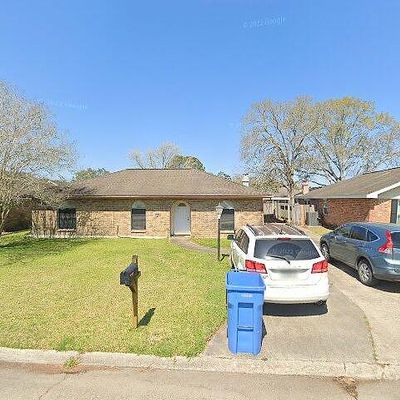 212 Hebert St, Berwick, LA 70342