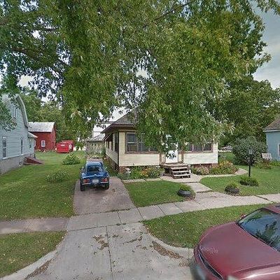 213 E Plum St, Houston, MN 55943