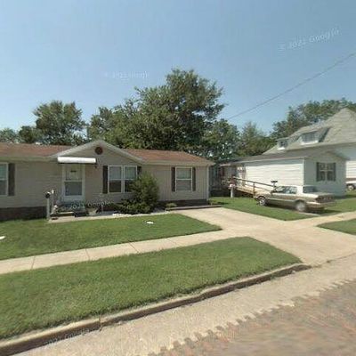 213 E Gaskins St, Harrisburg, IL 62946