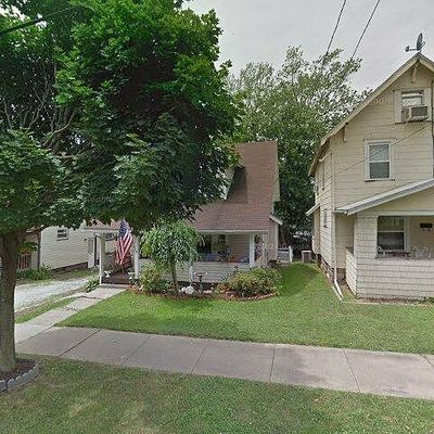 2134 10 Th St Sw, Akron, OH 44314