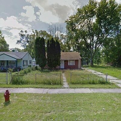 2136 Hammel St, Saginaw, MI 48601